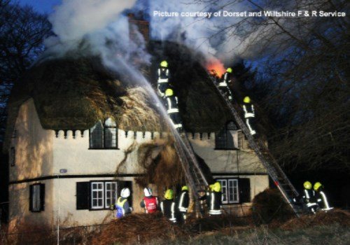 thatch-advice-centre-ways-to-help-the-fire-service