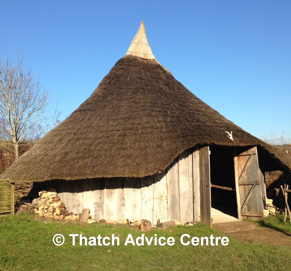 The Little Woodbury Thatched Roundhouse | Thatch Advice Centre