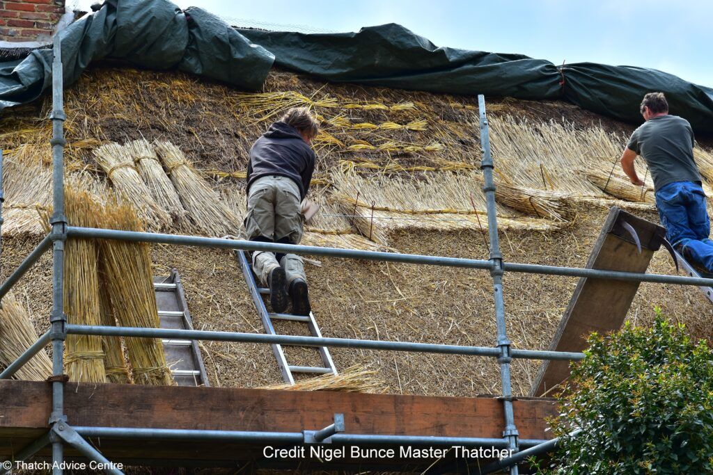 West Country Thatching Method